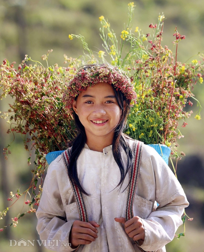 Innocent beauty of minority ethnic children in Northern Vietnam Innocent beauty of minority ethnic children in Northern Vietnam