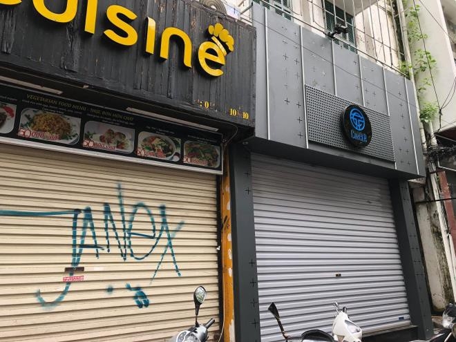Dozens of dining establishments and accommodations closed in Hanoi Old Quarter
