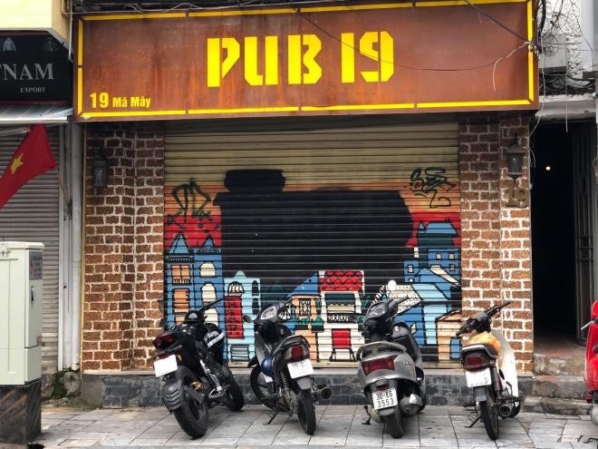 Dozens of dining establishments and accommodations closed in Hanoi Old Quarter