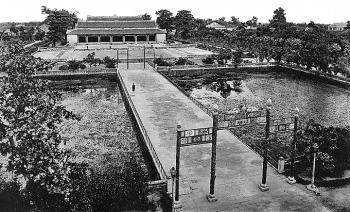 photos of vietnam in the 1880s under french photographers lens