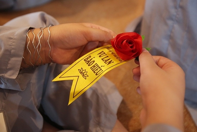 Vietnamese Parents’ Day to be Held Online Amid Surging Pandemic