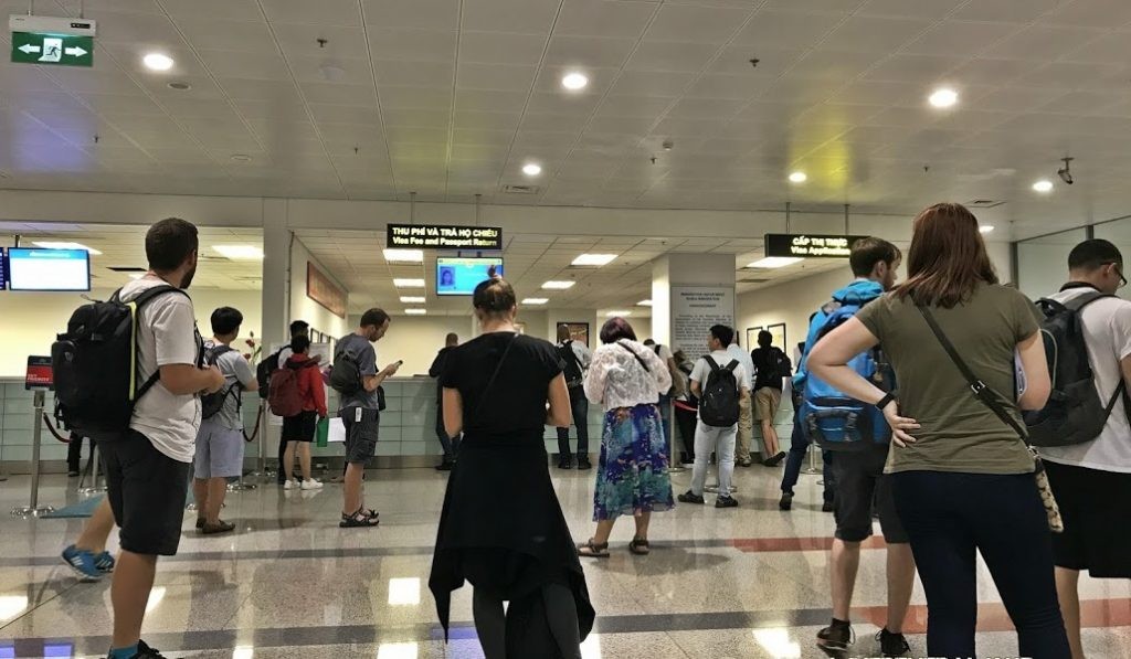 Foreign Ministry Clarifies Entry Policies for Fully Inoculated Arrivals