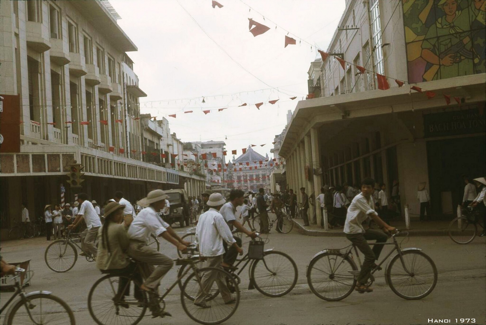 In photos: Vivid memmories of Hanoi in 1973