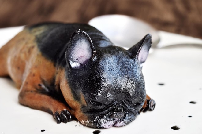 Unique puppy-shaped mooncakes look so real no one dare to eat Vietnamese housewife creates