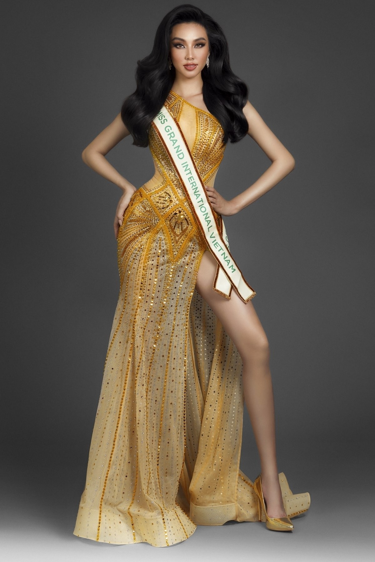 Vietnam Candidate Named among Hot Picks at Miss Grand International 2021