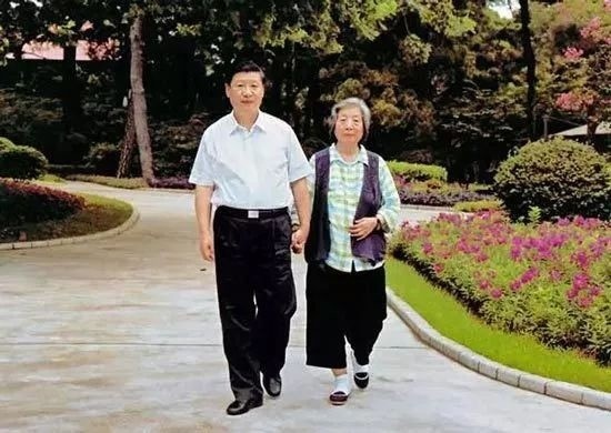 Chinese President Xi Jinping: Biography, Early Life, Career and Facts