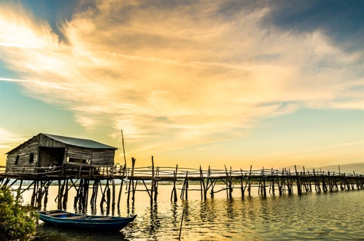Ong Cop Bridge, Longest Wooden Bridge in Vietnam