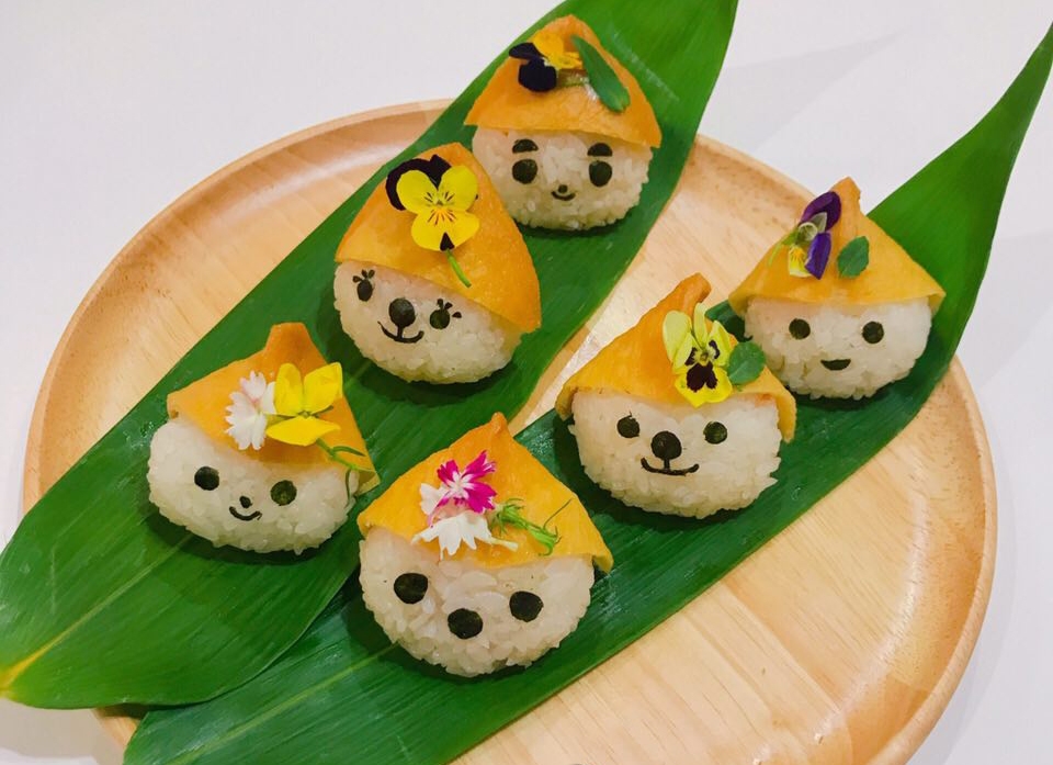 Creative bentos of an oversea Vietnamese in the Land of Rising Sun Creative bentos of an oversea Vietnamese in the Land of Rising Sun