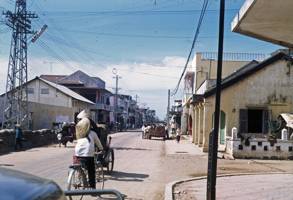 Rare color photos of Quang Tri province in 1960s Rare color photos of Quang Tri province in 1960s