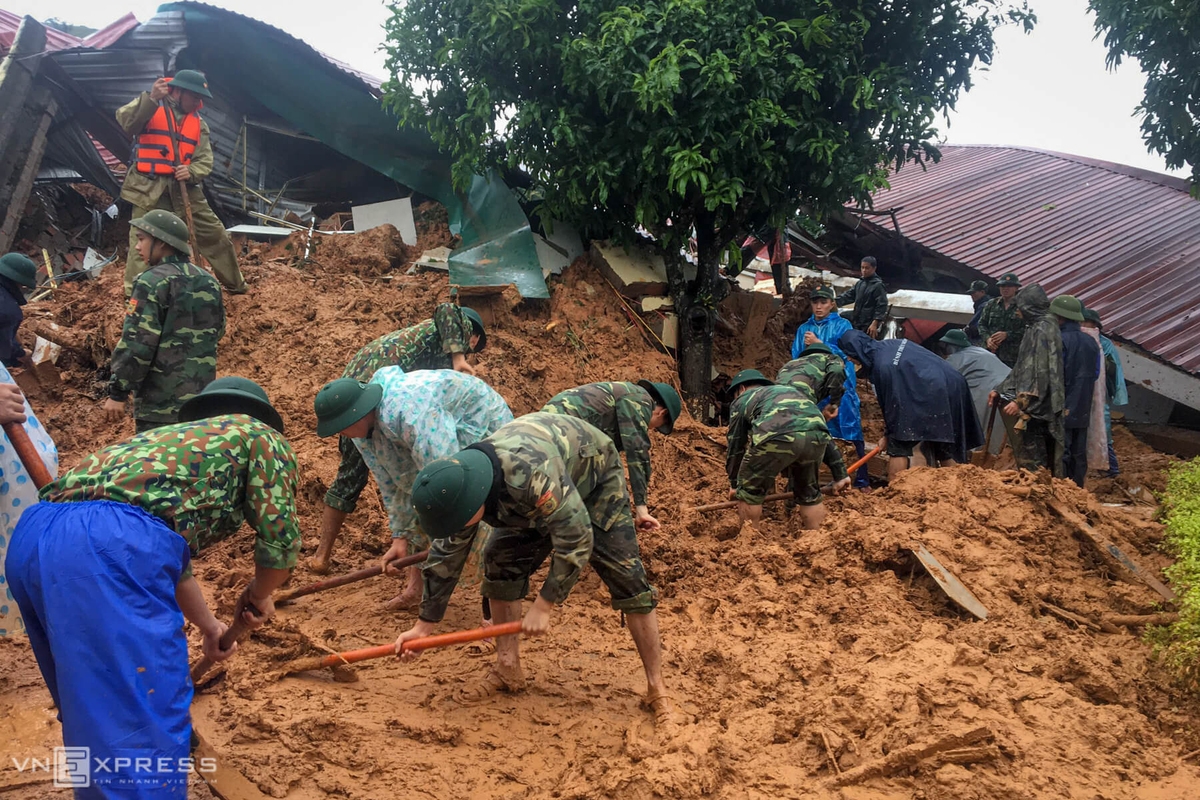 Flooding in Central Vietnam: Deputy PM asks for prompt evacuation from dangerous areas