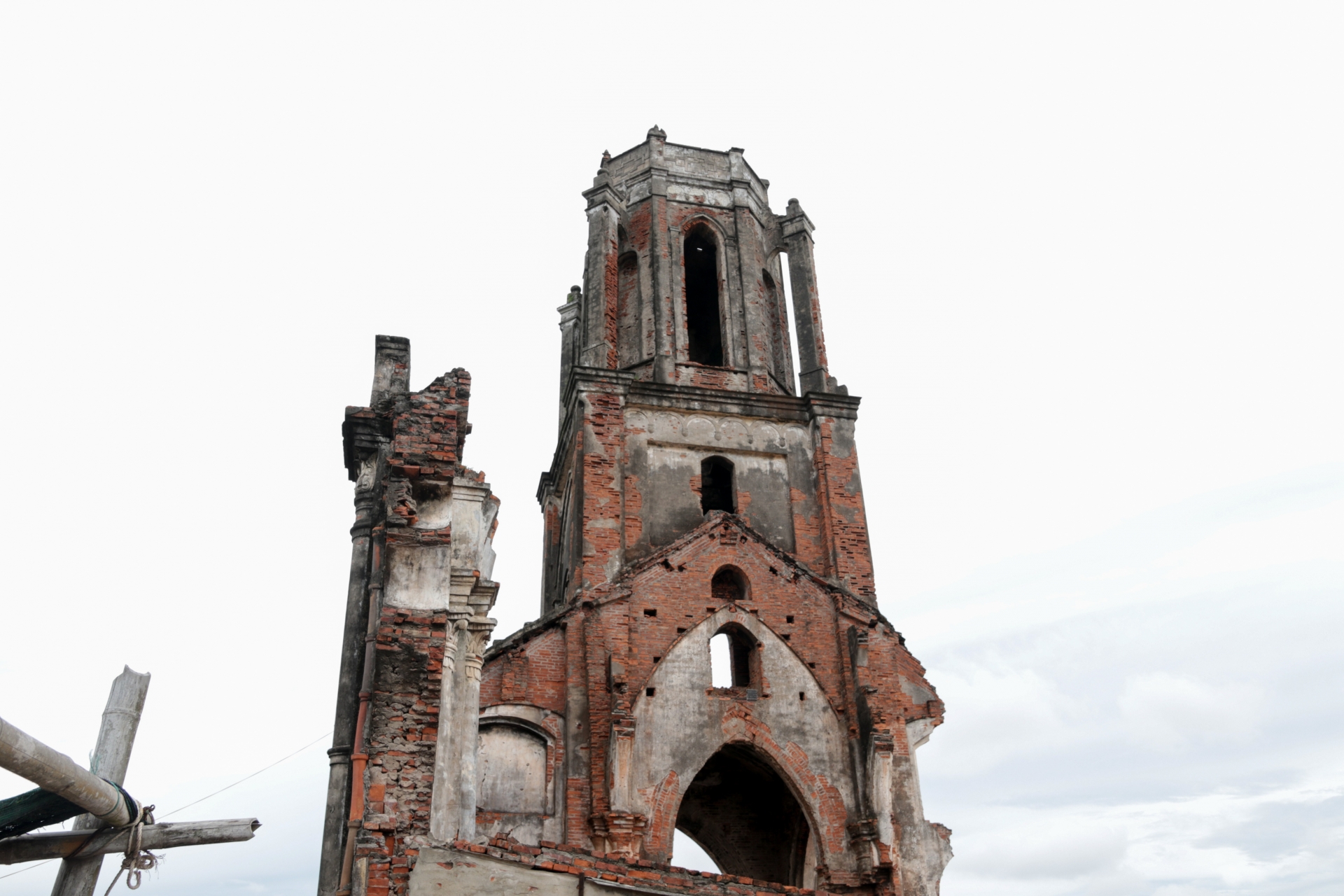 Unspoiled beauty in coastal 'Fallen church', northen Vietnam