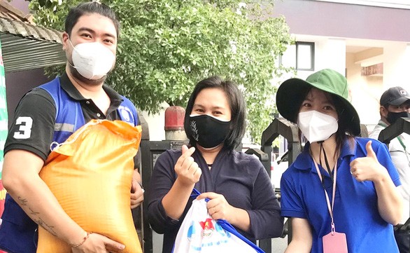 Ho Chi Minh City Extends More Support to Expats During Pandemic