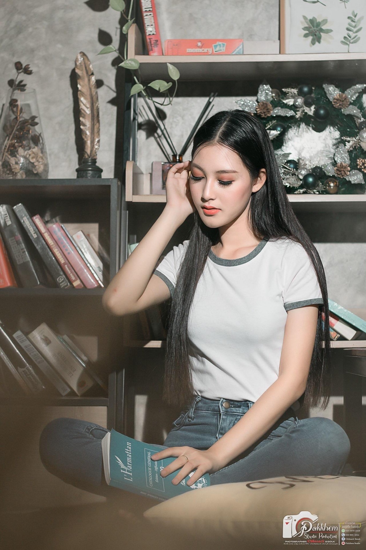 Miss World Lao Runner-up Chooses Vietnamese University