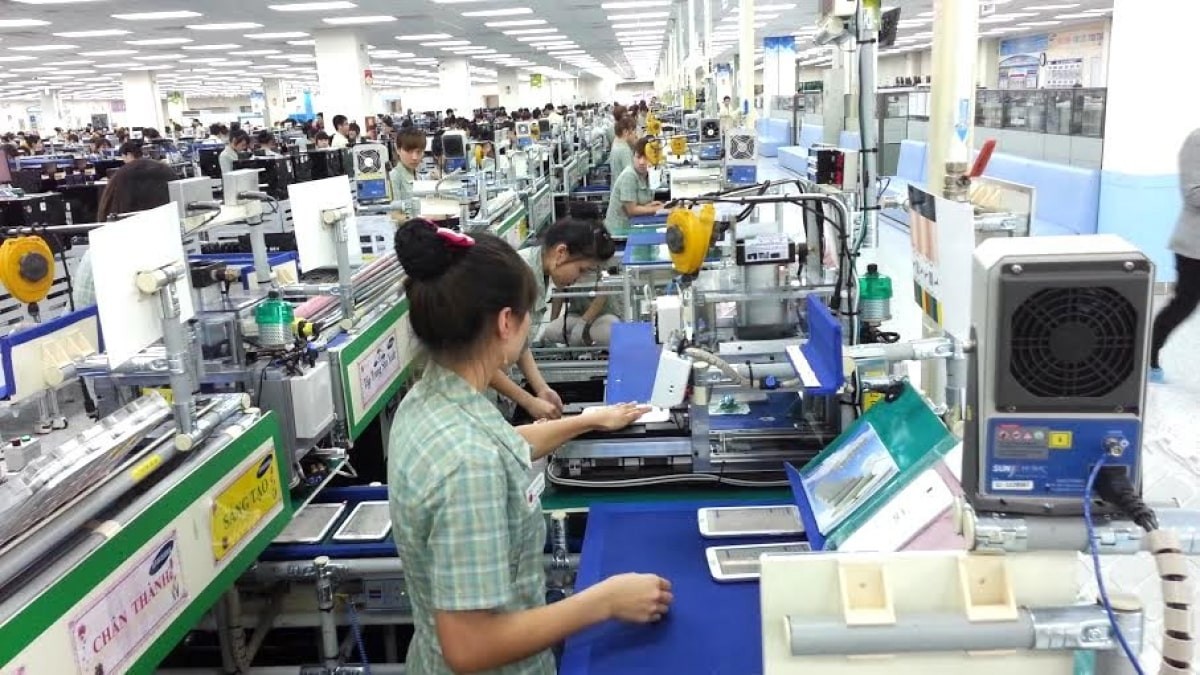 National Economy Shows Signs of Recovery