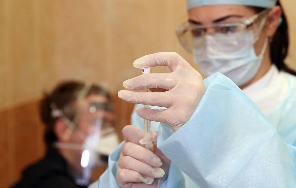 The first group of volunteers comprises 28 membes (Photo: TASS) 