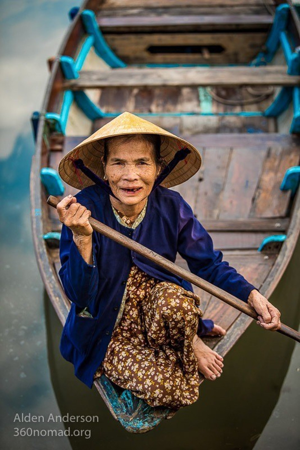 Inundated Hoi An during flooding season under the lens of American photographer