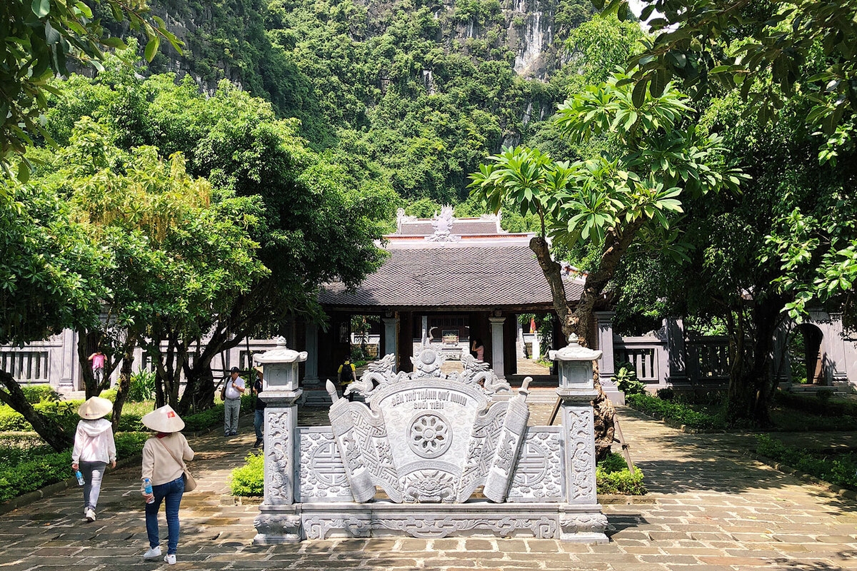 Get a chill weekend with a trip to Trang An