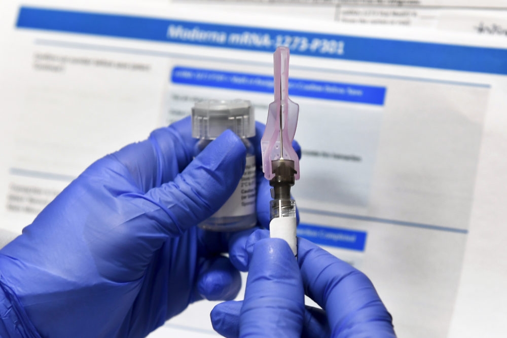Moderna vaccine (photo: wbur) 