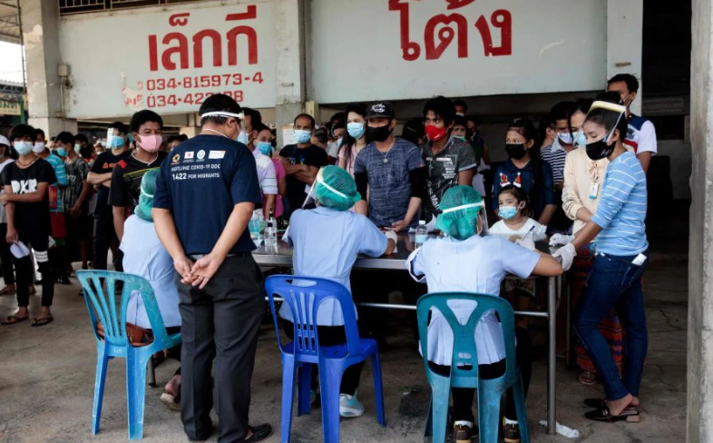 Thailand to test thousands after shirmp market COVID-19 outbreak