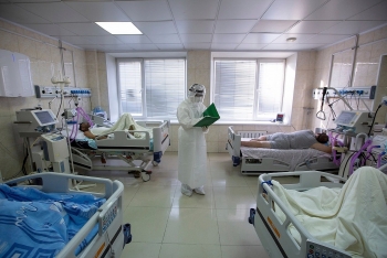 world breaking news today december 29 russia admits to worlds third worst covid 19 death toll