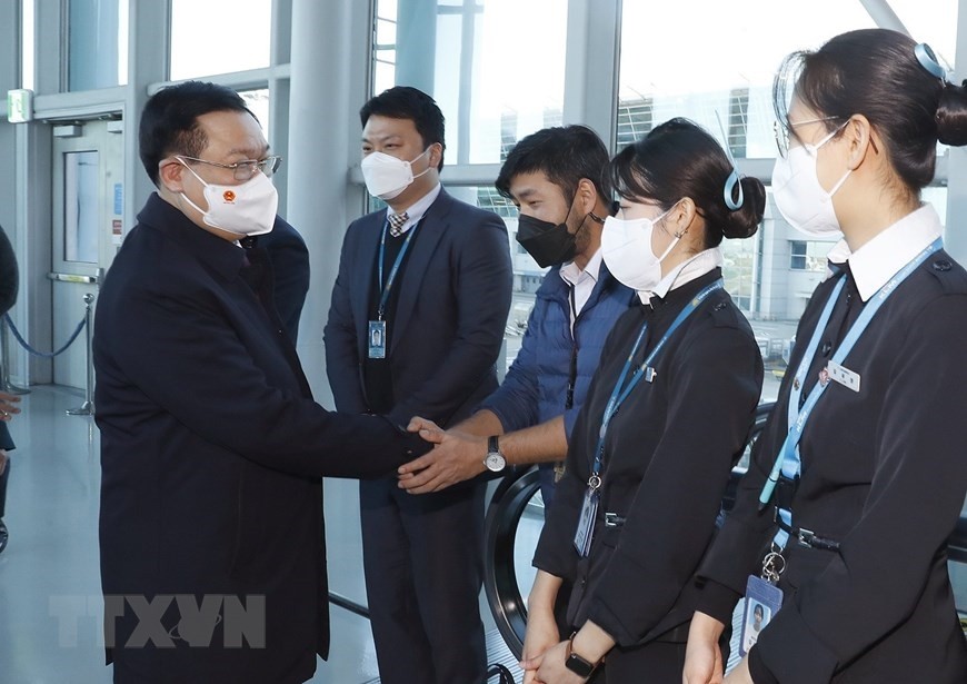 Top Vietnamese Legislator Arrives in Seoul, Beginning Official Visit to RoK