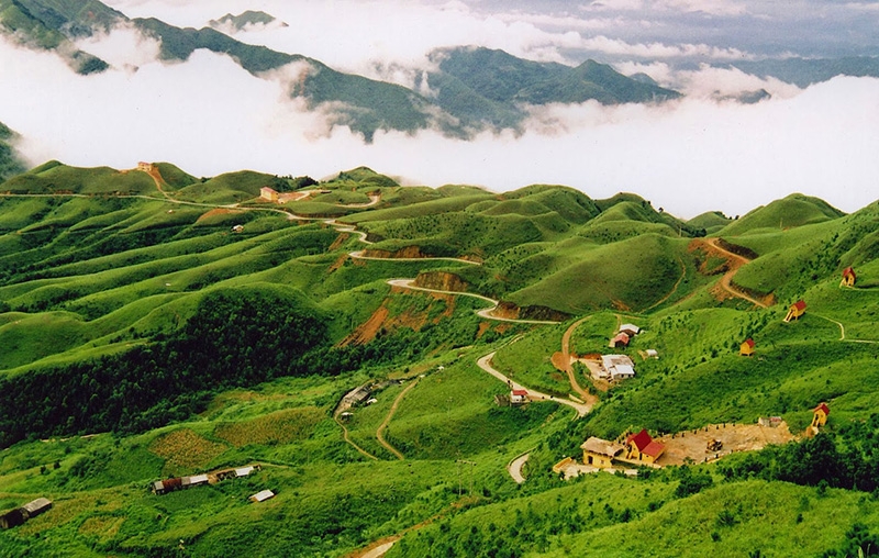 3 most splendid 'dinosaur backbones' in the North of Vietnam
