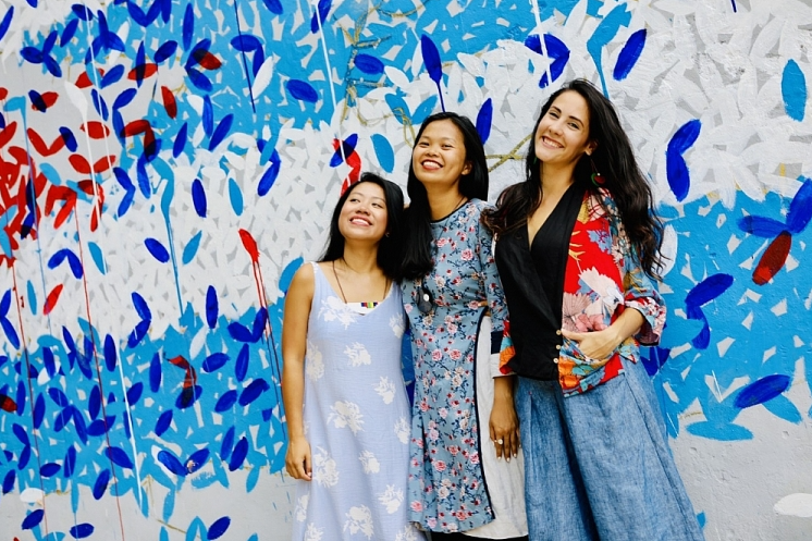 vietnamese three generation family with deep affection toward cuba in hearts