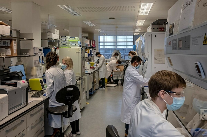 vietnam to receive 49 million doses of astrazeneca covid 19 vaccine