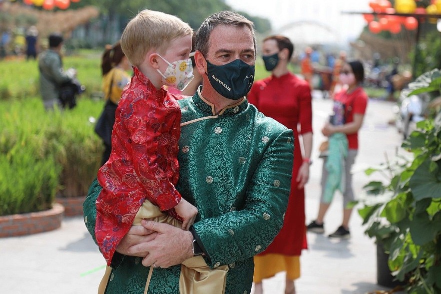 Australian Consul General Family's First Tet in Ho Chi Minh City