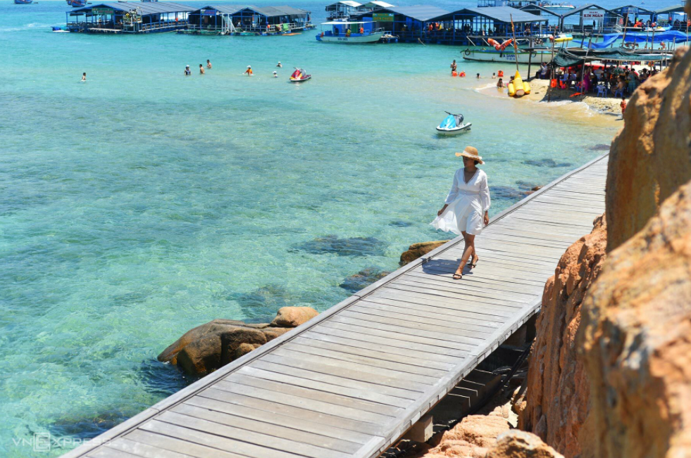 8 best choices of Southern blue beaches for hot summer