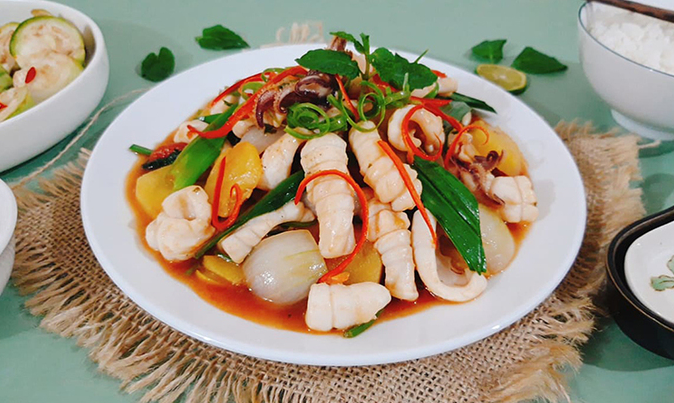Recipe: Sweet and sour stir-fried squid