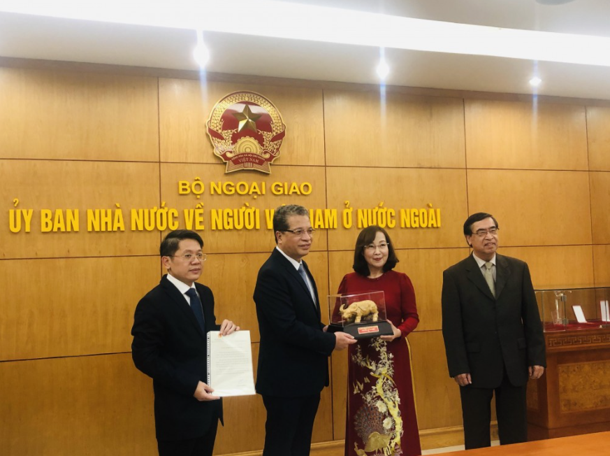 Vietnamese in Poland: Sharing spirit in the ranging pandemic