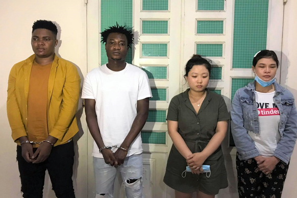 Foreigners arrested for fraudulent property appropriation on single ladies