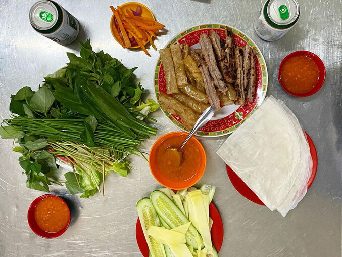 How meat roll different in three Vietnamese regions?