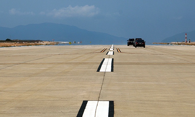 Dog disrupts Cam Ranh airport landings