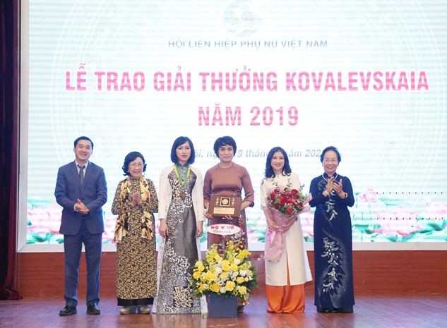 5 Vietnamese scholars got in top 100 best scientists in Asia