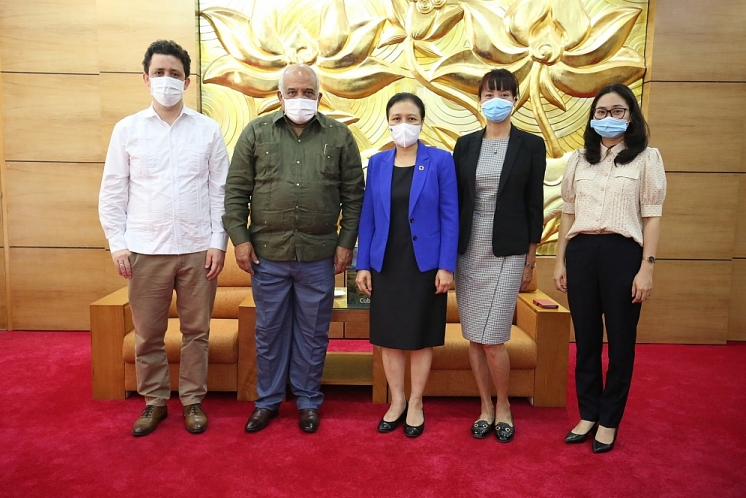 New Cuban ambassador to Vietnam takes up position
