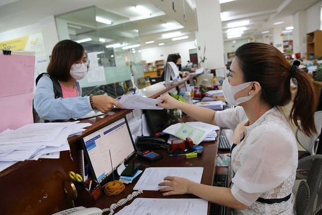 Vietnam Business & Weather Briefing (May 25): Gold Price Drops, Reference Exchange Rate Unchanges