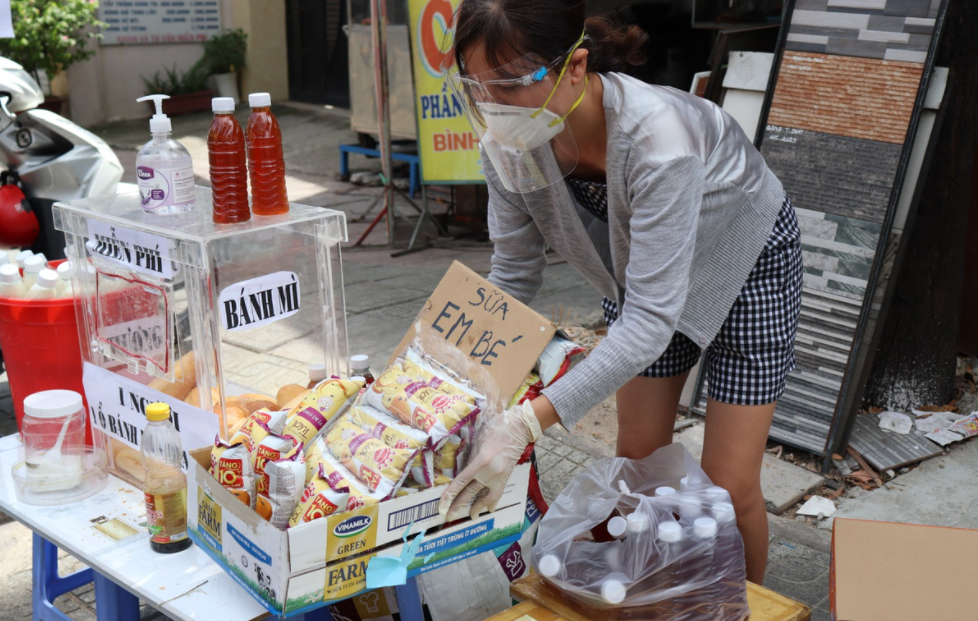 Ho Chi Minh City citizens show kindness amid Covid-19 lockdown