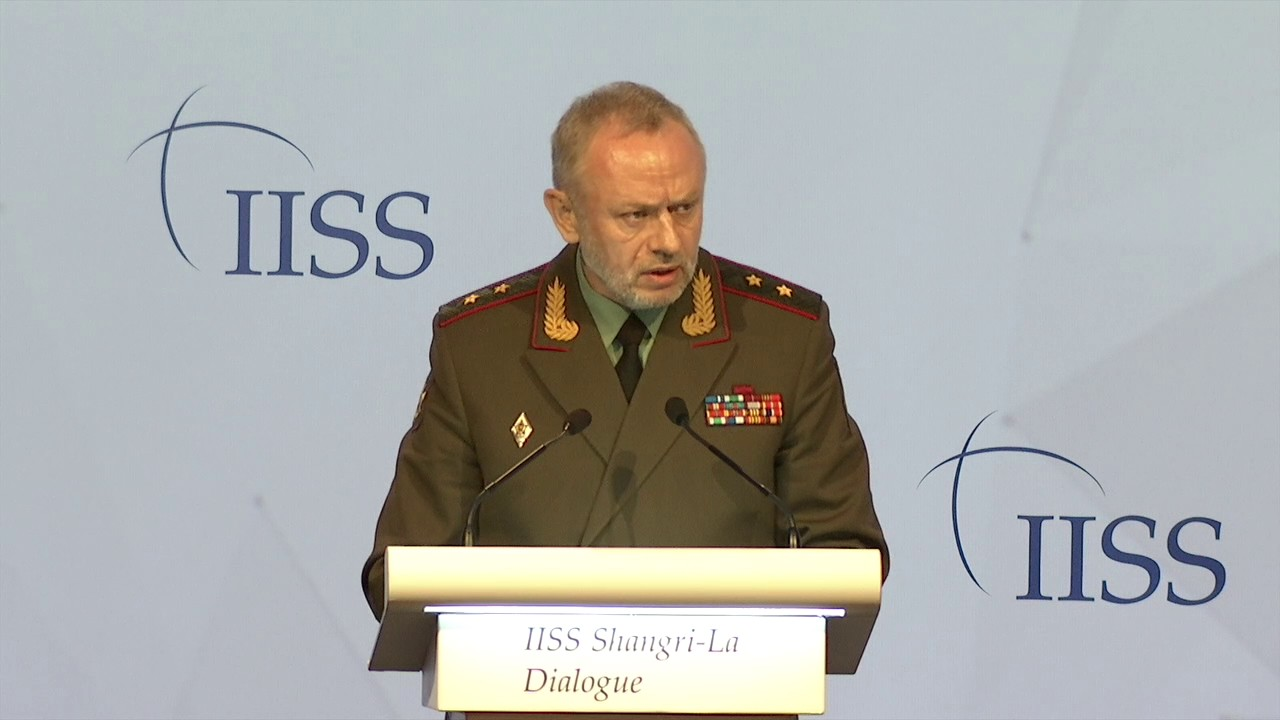 vietnam russia military leaders meet up to promote defense cooperation