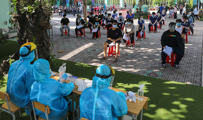 Vietnam Covid-19 Updates (July 4): USD 1.14 bln package launched to help affected workers