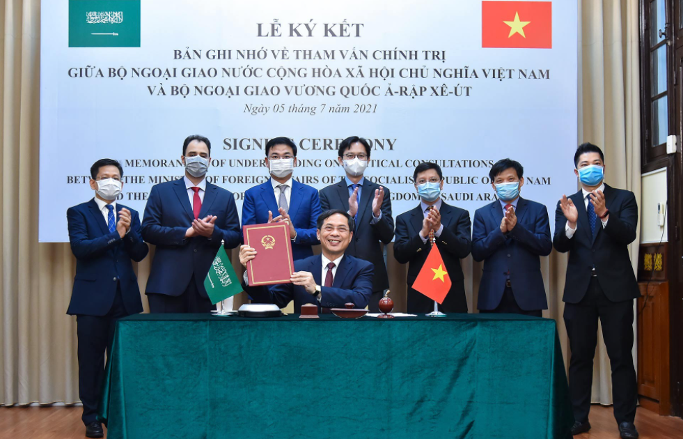Vietnam Looks to Deepen Ties With Egypt and Saudi Arabia