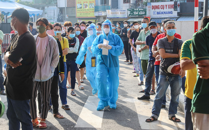 Vietnam Covid-19 Updates (July 8): 1,044 New Cases, HCMC Continues Social Distancing