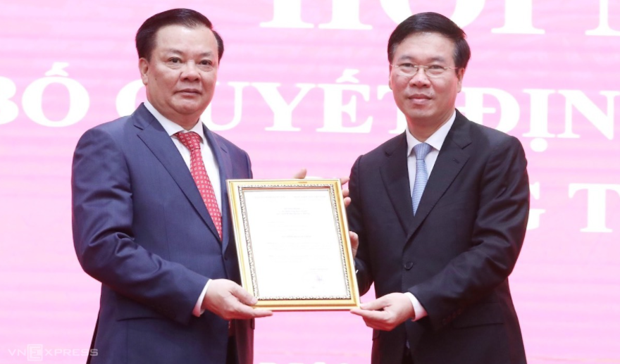 Biography of Secretary of Hanoi Party Committee Dinh Tien Dung: Positions, Working History