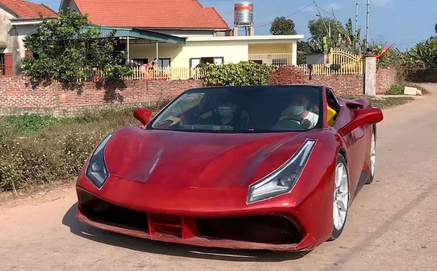 Vietnamese Homemade Bugatti Chiron Appears on US Newspaper