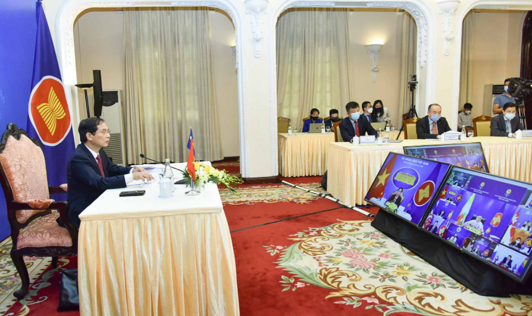 ASEAN Foreign Ministers Meet To Boost Cooperation Amid Challenges