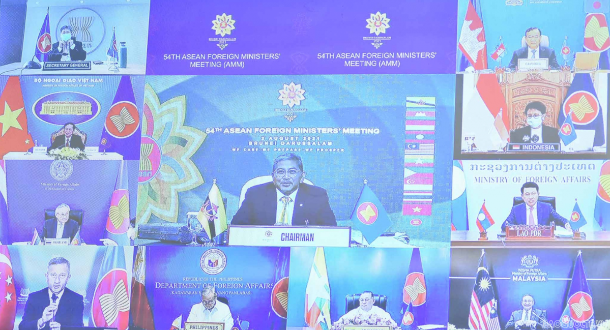 ASEAN Foreign Ministers Meet To Boost Cooperation Amid Challenges