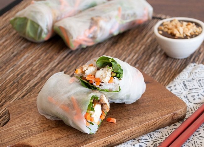 Easy-to-Make Vegetarian Spring Rolls For Vu Lan Festival