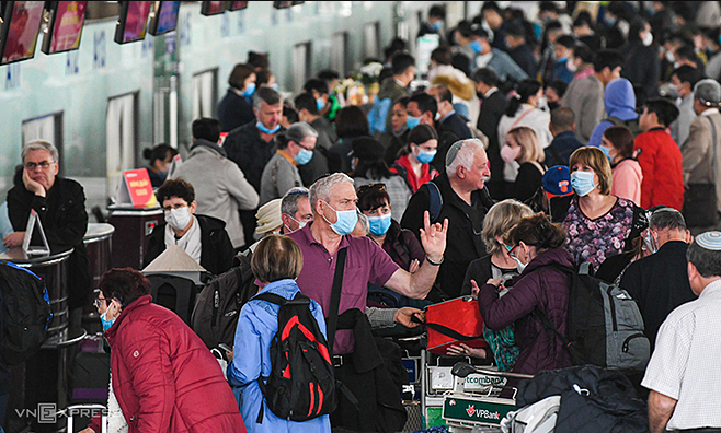 Vietnam to reconnect international flights soon September