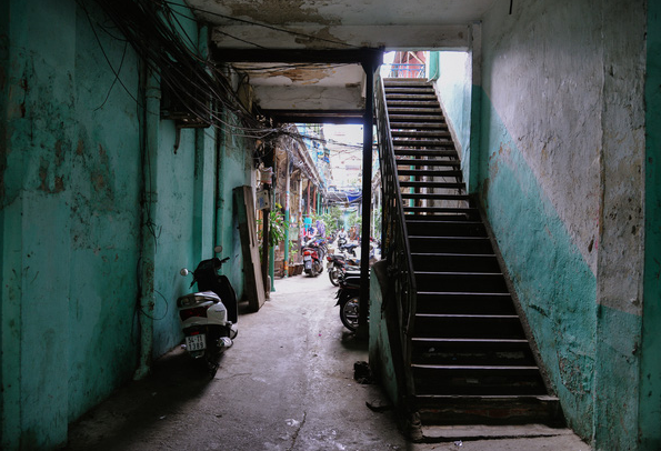 Exploring antique sight of Ho Chi Minh City's 100-year-old alley Exploring antique sight of Ho Chi Minh City's 100 year-old alley